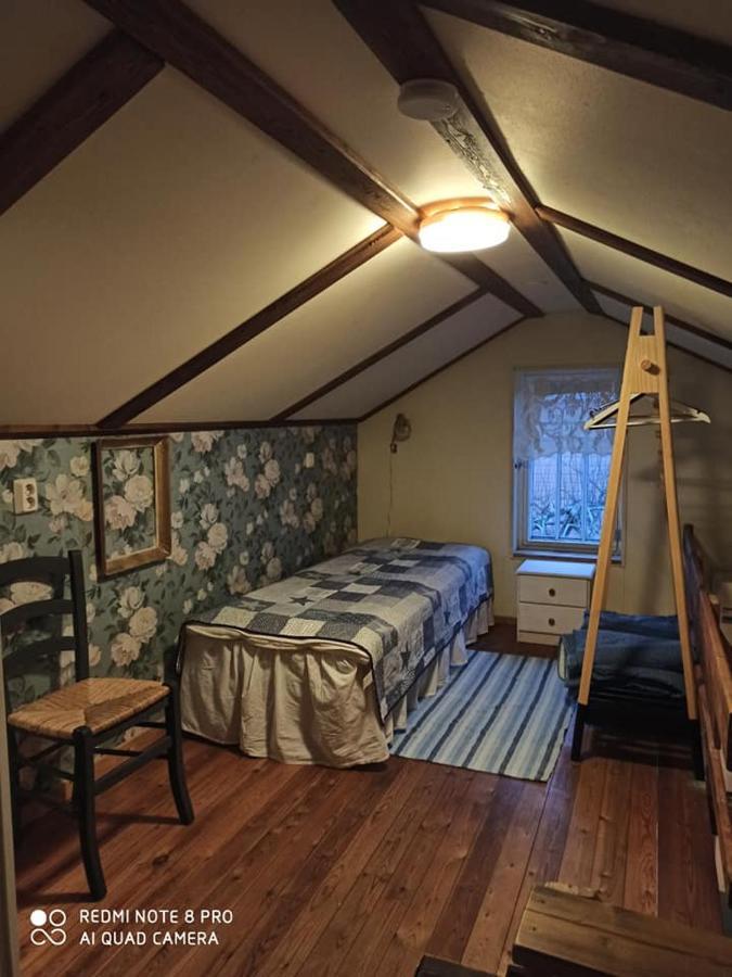 Bed and Breakfast Kirkkokadun Amanda Ja Olga Uusikaupunki Esterno foto